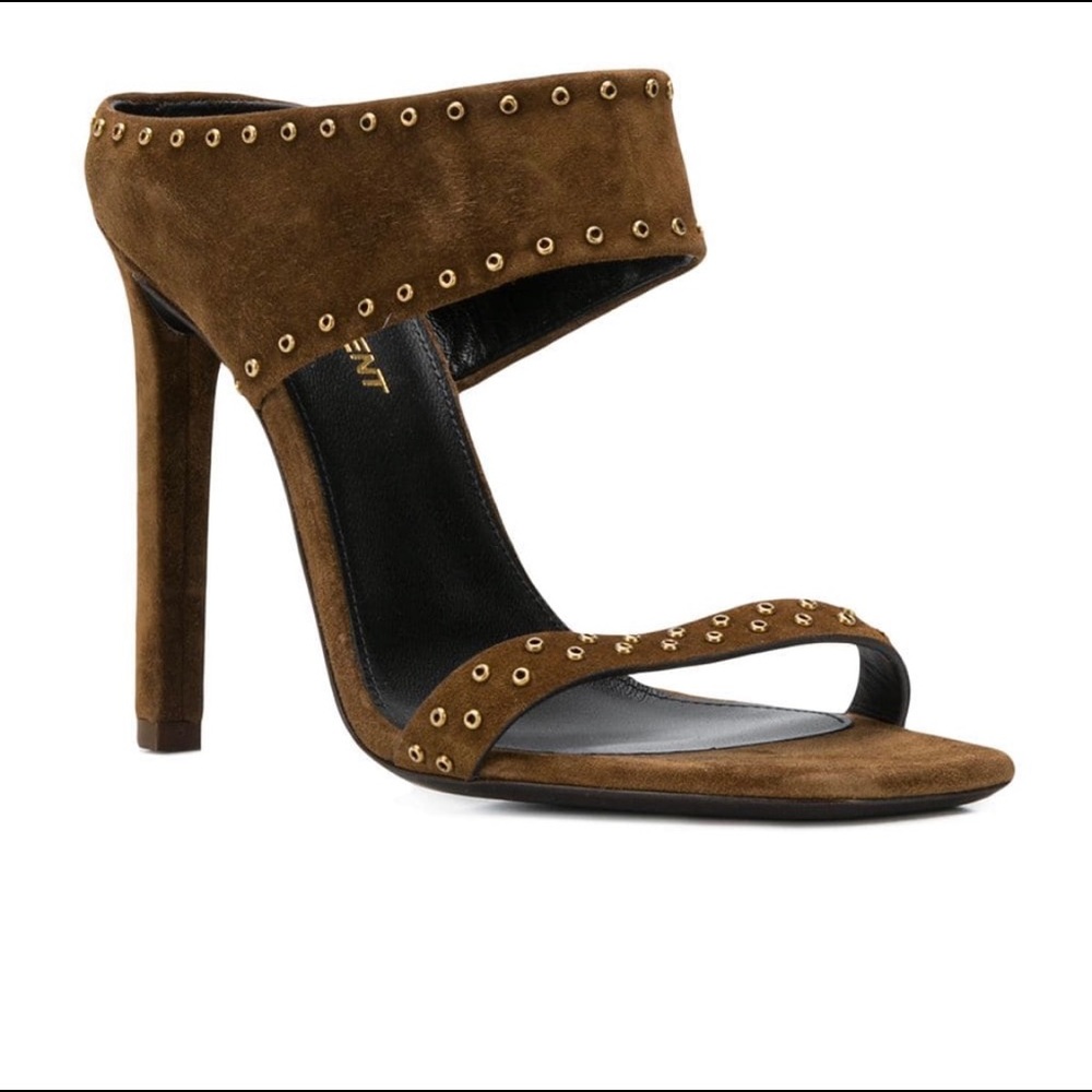 SAINT LAURENT
Mica 105 stud sandals